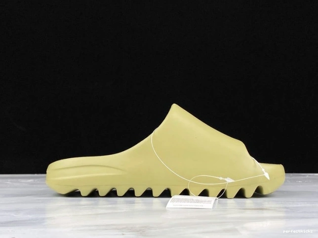 FX0494 Adidas Slides Yeezy 'Resin' 0726